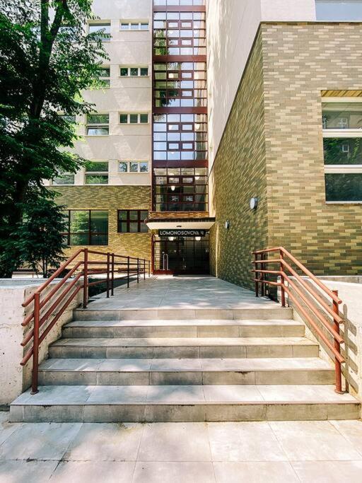 New Studio In Quiet Part Of The City Center Братислава Экстерьер фото