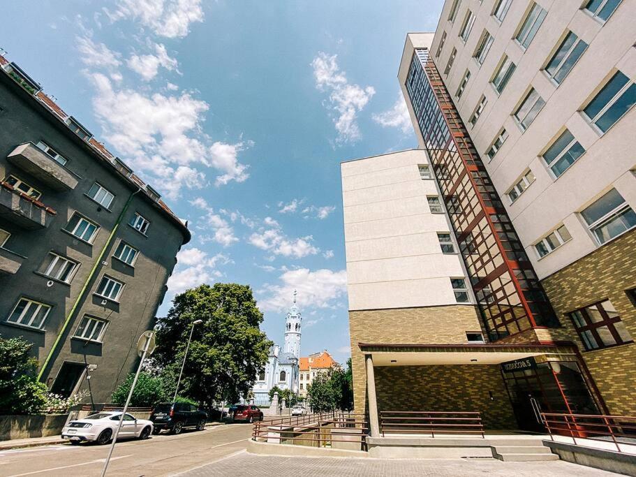 New Studio In Quiet Part Of The City Center Братислава Экстерьер фото